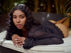 NicollWins from LiveJasmin