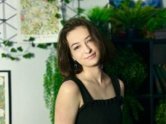 NicolleEnist from LiveJasmin