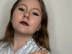 NicolleHortin from LiveJasmin