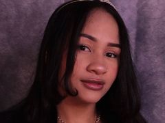 NicolleMari - female with brown hair and  big tits webcam at LiveJasmin