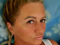 Eugesi from LiveJasmin