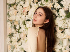 NikaWhiter from LiveJasmin