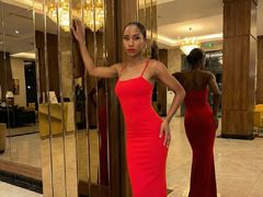 NikitaSin - shemale with black hair webcam at LiveJasmin