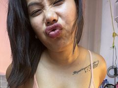 NikkySoliman from LiveJasmin