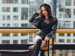 NikolKendal - female with brown hair webcam at LiveJasmin