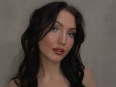 NikoleMoore - female with black hair webcam at LiveJasmin