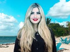 Nilofer from LiveJasmin