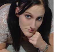 NinaGlow from LiveJasmin