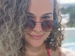 NinaQueiroz - female with brown hair and  big tits webcam at LiveJasmin