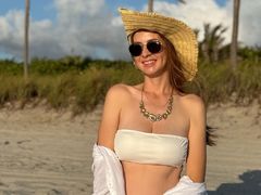NinelMia from LiveJasmin