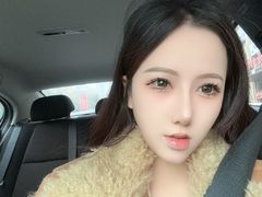 nimengliu from LiveJasmin