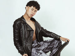 NoaDupont - male webcam at LiveJasmin