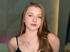 NoaLane from LiveJasmin