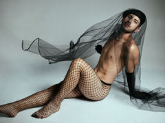 NoahAllan from LiveJasmin