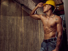 NoahVolkov - male webcam at LiveJasmin