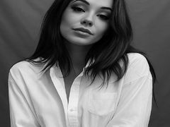 NoireAdelle - female webcam at LiveJasmin