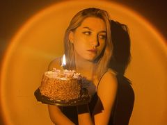 NoraBaker from LiveJasmin