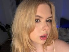 NoraCat from LiveJasmin