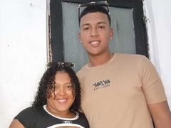 NubeMario - couple webcam at LiveJasmin