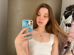 NyraSelwyn from LiveJasmin