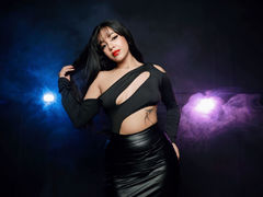 ObeyVal from LiveJasmin