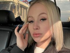 OdelinaCall from LiveJasmin