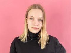 OdelinaCheckley from LiveJasmin