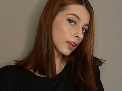 OdellaEsser - female with red hair webcam at LiveJasmin