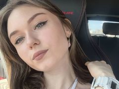 OdellaFrogge from LiveJasmin