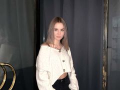 OdelynHalloway from LiveJasmin