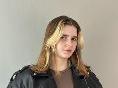 OdetteBeese from LiveJasmin