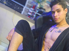 OliverThomsonn from LiveJasmin