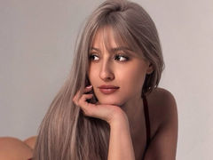 OliviaBarkle from LiveJasmin