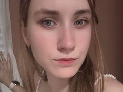 OliviaKitty from LiveJasmin
