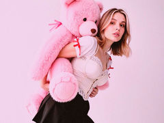 OliviaManshester from LiveJasmin