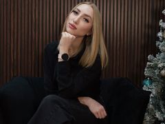 OliviaWebber - blond female webcam at LiveJasmin