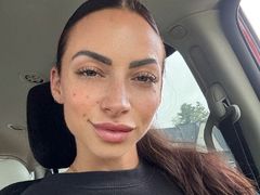 OliviaaBrownn from LiveJasmin