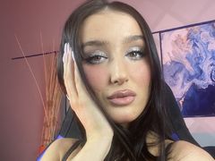 OmeliaDior - female with red hair and  big tits webcam at LiveJasmin