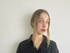 OttilieGreenwood from LiveJasmin