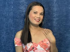 PatriciaNavales - shemale with black hair webcam at LiveJasmin