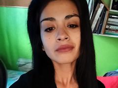 PaulaNadeau - female with black hair and  small tits webcam at LiveJasmin