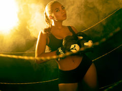 PaulinWells - female with brown hair and  big tits webcam at ImLive