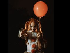 PaulinaSabatini - female with brown hair and  small tits webcam at LiveJasmin