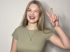 PetulaClem from LiveJasmin