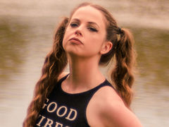 PhoenixAvary from LiveJasmin