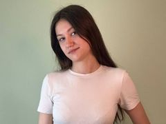 PinkieCinalli from LiveJasmin