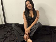 PocahontasWillow from LiveJasmin