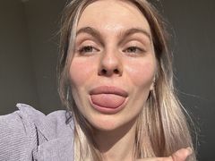 PollyBerry from LiveJasmin