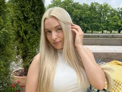 PollyBrindle from LiveJasmin