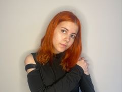 PollyCanterbury from LiveJasmin